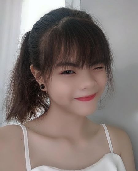 Chloe - ID: 163803