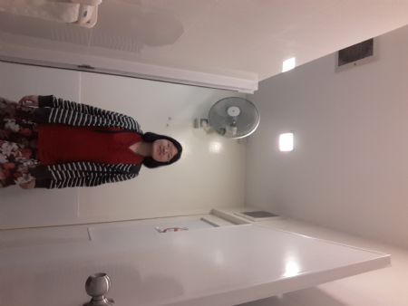 Ester - ID: 201245