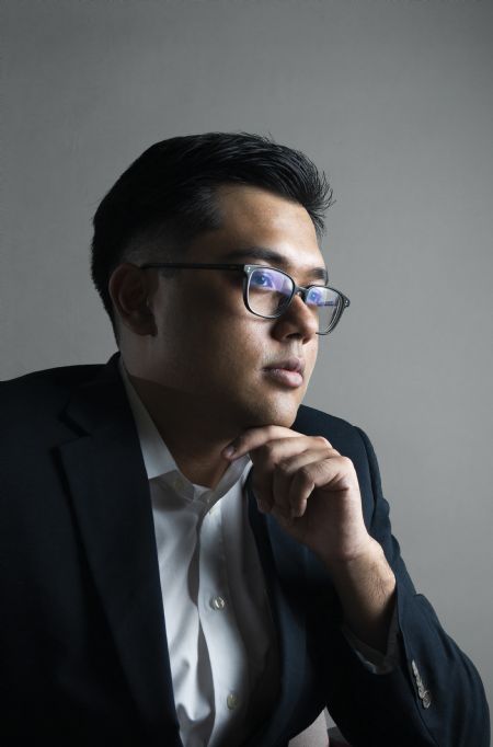 Dinesh Ming Yang - ID: 305908