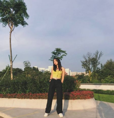 Amanda - ID: 306329