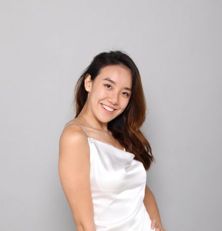 Megan - ID: 328077