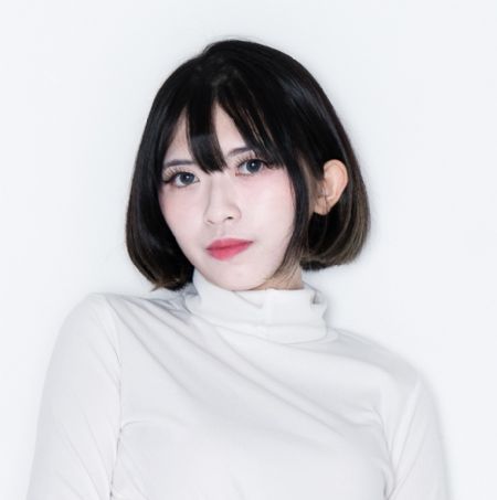 Jingru - ID: 344019