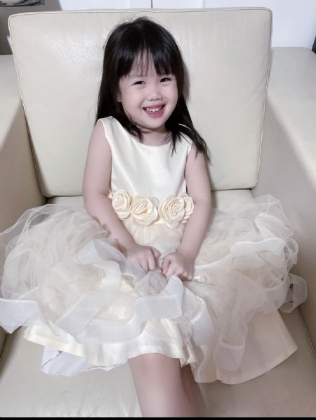 Callie - ID: 381196