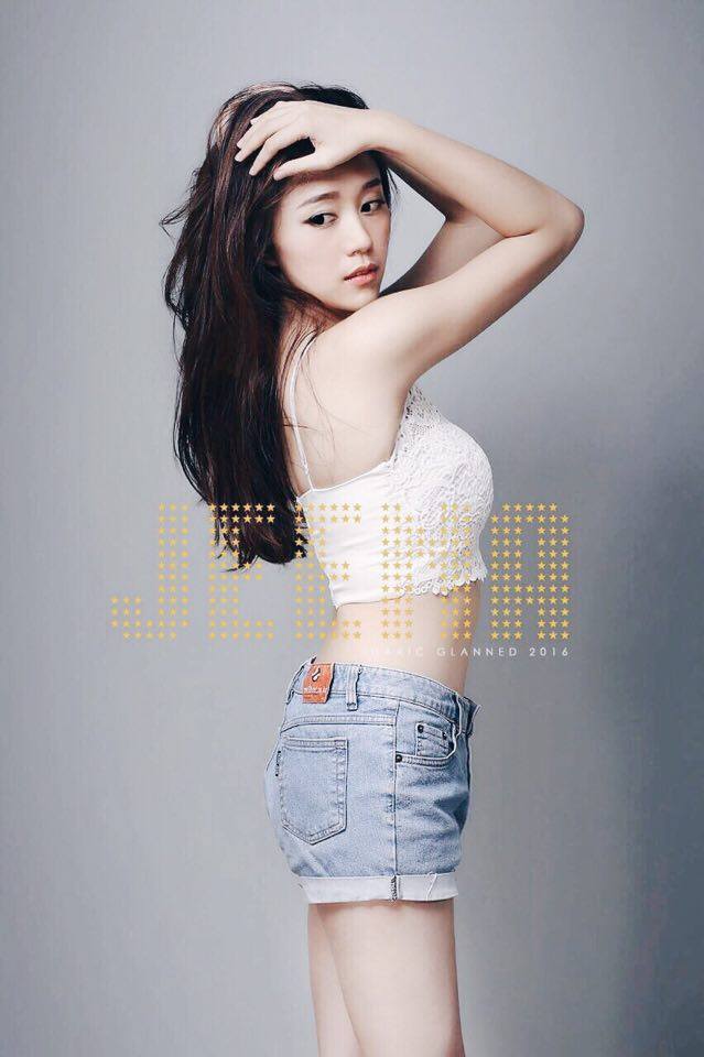 JEENA - ID: 39644