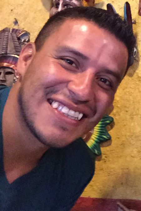 Jonatan - ID: 45914