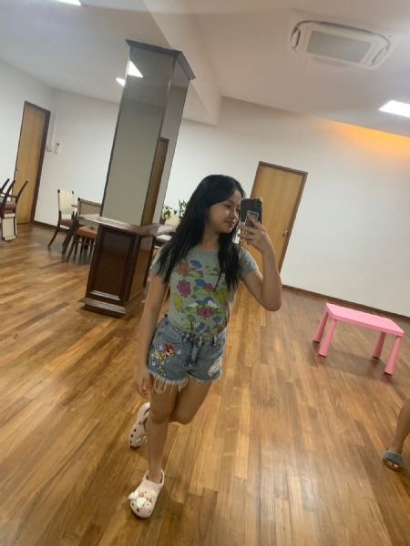 Ashley - ID: 570107 - 813365
