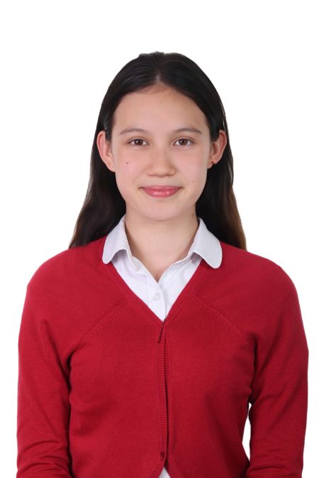 Gabby - ID: 594823