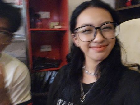 Putri - ID: 603866 - 851289
