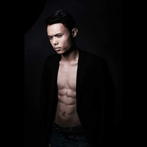 Nicholas - ID: 64450